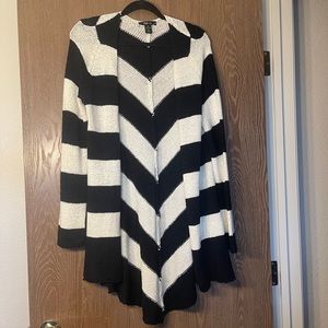 Style & Co Black and White Cardigan